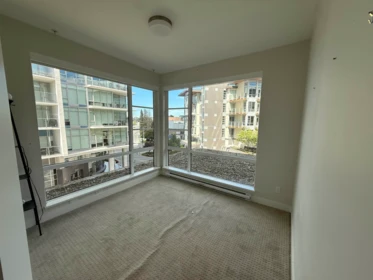 Office / Den Photo of 101 1768 Gilmore Avenue, Burnaby, BC