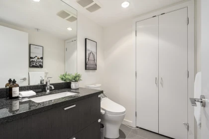 103 2232 Douglas Road, Burnaby, BC, Burnaby — Townhouse for sale