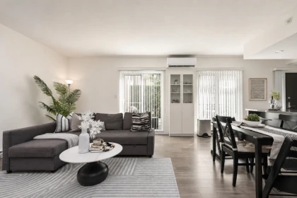 103 2232 Douglas Road, Burnaby, BC, Burnaby — Townhouse for sale