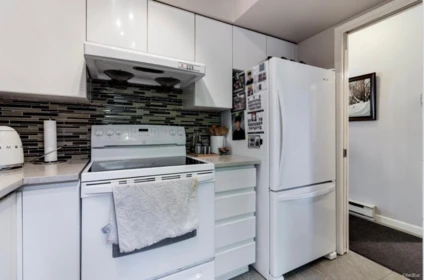 Kitchen Photo of 204 3188 Camosun Street, Vancouver, BC
