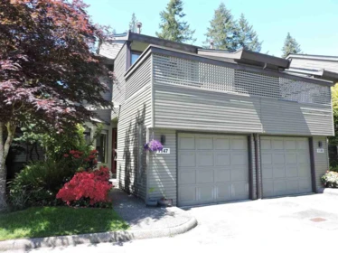 1147 Montroyal Boulevard, North Vancouver, BC, North Vancouver — Townhouse for sale