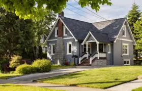 725 Fifth Street, New Westminster, BC