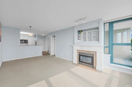 802 6611 Southoaks Crescent, Burnaby, BC, Burnaby — Apartment/Condo for sale