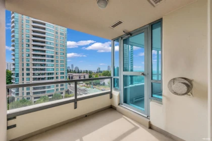 Laundry Room Photo of 802 6611 Southoaks Crescent, Burnaby, BC
