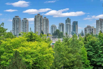 802 6611 Southoaks Crescent, Burnaby, BC, Burnaby — Apartment/Condo for sale