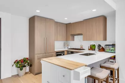 305 2707 Library Lane, North Vancouver, BC, North Vancouver — Apartment/Condo for sale