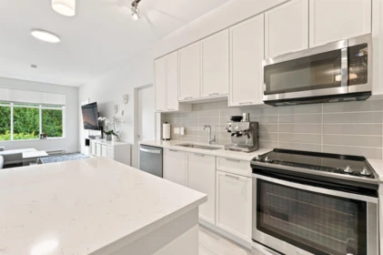 Primary Bedroom Photo of 411 828 Gauthier Avenue, Coquitlam, BC