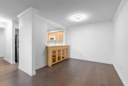105 7471 Blundell Road, Richmond, BC, Richmond — Apartment/Condo for sale