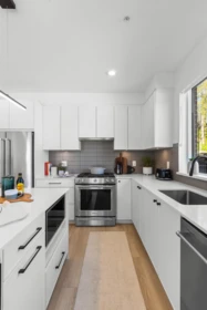 Kitchen Island Photo of 207 2771 Montrose Avenue, Abbotsford, BC
