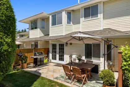 Breakfast Nook Photo of 18 21928 48 Avenue, Langley, BC