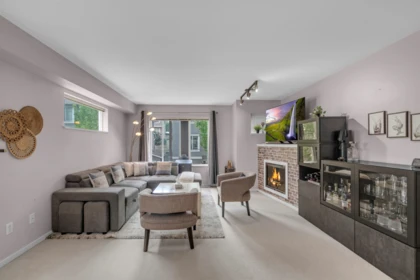Family Room Photo of 67 15155 62a Avenue, Surrey, BC