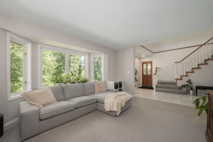 Breakfast Nook Photo of 26070 116 Avenue, Maple Ridge, BC