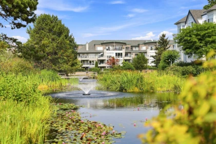 206 5800 Andrews Road, Richmond, BC, Richmond — Apartment/Condo for sale