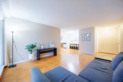 201 7200 Lindsay Road, Richmond, BC, Richmond — Apartment/Condo for sale