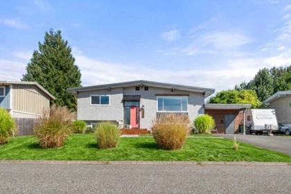 10336 Grant Street, Chilliwack, BC, Chilliwack — Single Family Residence for sale