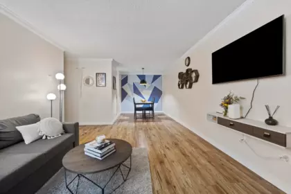 Kitchen Island Photo of 118 7431 Minoru Boulevard, Richmond, BC
