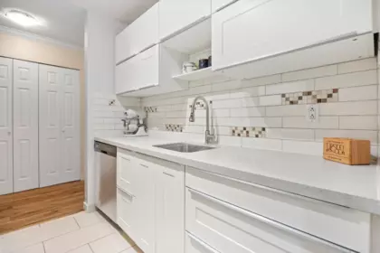 Primary Bathroom Photo of 118 7431 Minoru Boulevard, Richmond, BC