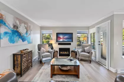202 1488 Merklin Street, White Rock, BC, White Rock — Apartment/Condo for sale