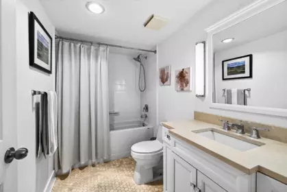 Laundry Room Photo of 101 1702 Chesterfield Avenue, North Vancouver, BC