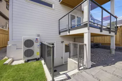 Hot Tub / Spa Photo of 40 Sea Avenue, Burnaby, BC