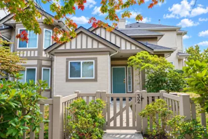 32 3880 Westminster Highway, Richmond, BC, Richmond — Townhouse for sale