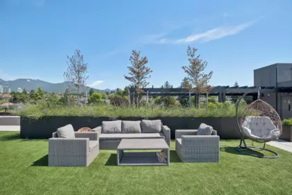 Garden / Landscaping Photo of 303 333 St. Davids Avenue, North Vancouver, BC