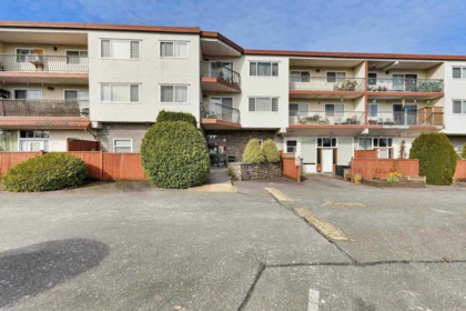 Exterior Rear Photo of 102B 3043 270 Street, Langley, BC