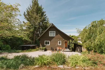 Outdoor Deck Photo of 4981 Geer Road, Sechelt, BC