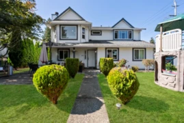 9511 160 Street, Surrey, BC