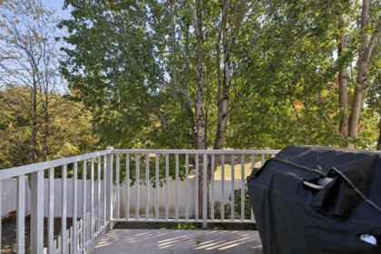 Front Yard Photo of 28 12110 75a Avenue, Surrey, BC