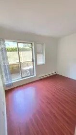 Hallway Photo of 27 7520 18th Street, Burnaby, BC