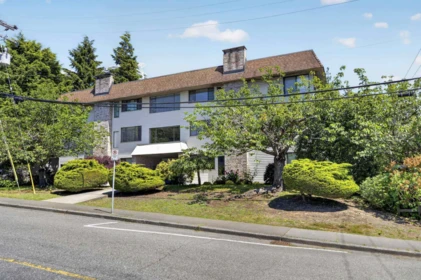 Outdoor Deck Photo of 203 1410 Blackwood Street, White Rock, BC