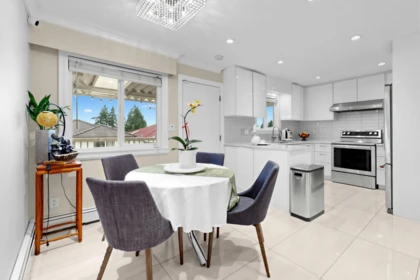Breakfast Nook Photo of 4978 Irmin Street, Burnaby, BC