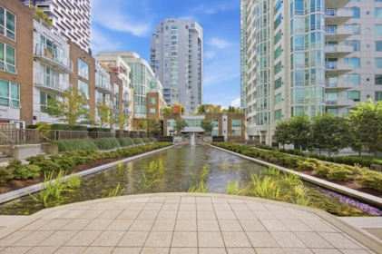 Front Yard Photo of 706 1500 Hornby Street, Vancouver, BC