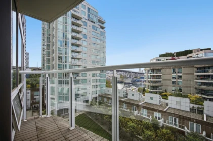 Loft / Bonus Room Photo of 706 1500 Hornby Street, Vancouver, BC