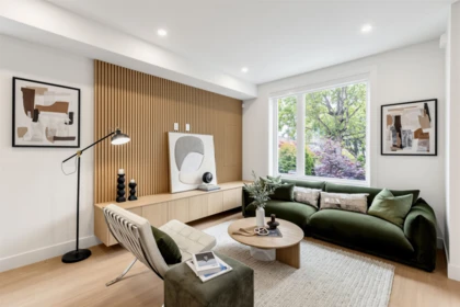Hot Tub / Spa Photo of 1 3268 E 18 Avenue, Vancouver, BC