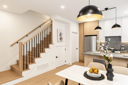 Kitchen Island Photo of 1 3268 E 18 Avenue, Vancouver, BC