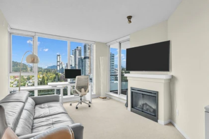 2206 9868 Cameron Street, Burnaby, BC, Burnaby — Apartment/Condo for sale