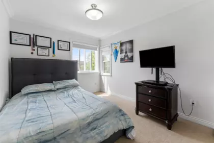 Laundry Room Photo of 7670 150b Street, Surrey, BC