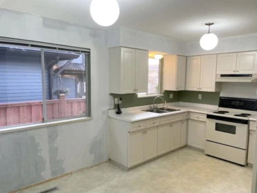 Kitchen Photo of 3520 Broadway Street, Richmond, BC