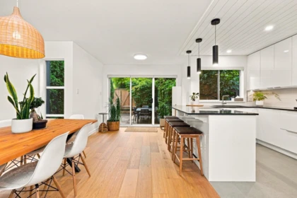 Breakfast Nook Photo of 6424 Bruce Street, West Vancouver, BC