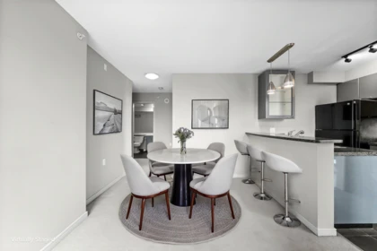 Family Room Photo of 1805 1068 Hornby Street, Vancouver, BC