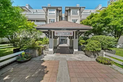 302 6745 Station Hill Court, Burnaby, BC, Burnaby — Apartment/Condo for sale