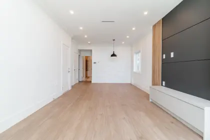 5777 Rumble Street, Burnaby, BC, Burnaby — Half Duplex for sale