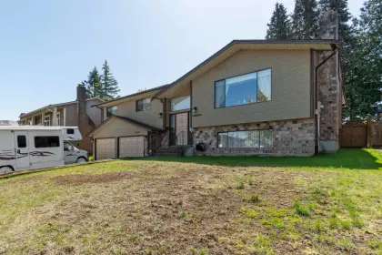 32828 Highland Avenue, Abbotsford, BC, Abbotsford — Single Family Residence for sale