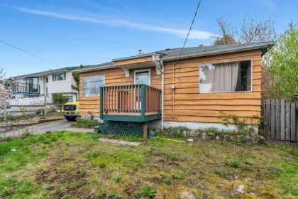 33475 2 Avenue, Mission, BC, Mission — Single Family Residence for sale