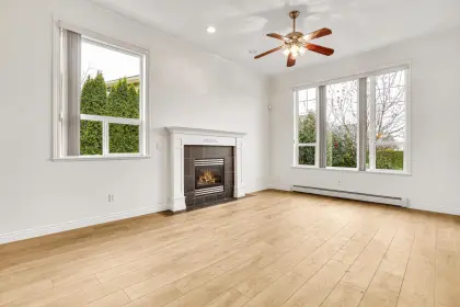 8054 Little Terrace Road, Mission, BC, Mission — Single Family Residence for sale