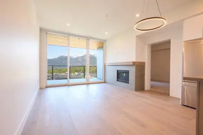 201 3405 Mamquam Road, Squamish, BC, Squamish — Apartment/Condo for sale