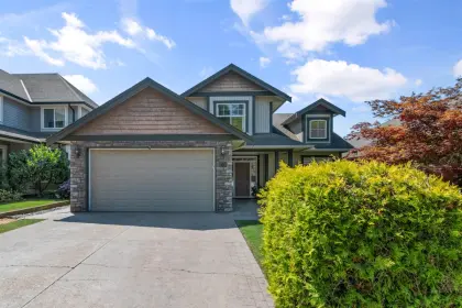6 46058 Bridle Ridge Crescent, Chilliwack, BC, Chilliwack — Single Family Residence for sale