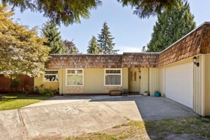 21950 Wicklow Way, Maple Ridge, BC, Maple ridge — Single Family Residence for sale